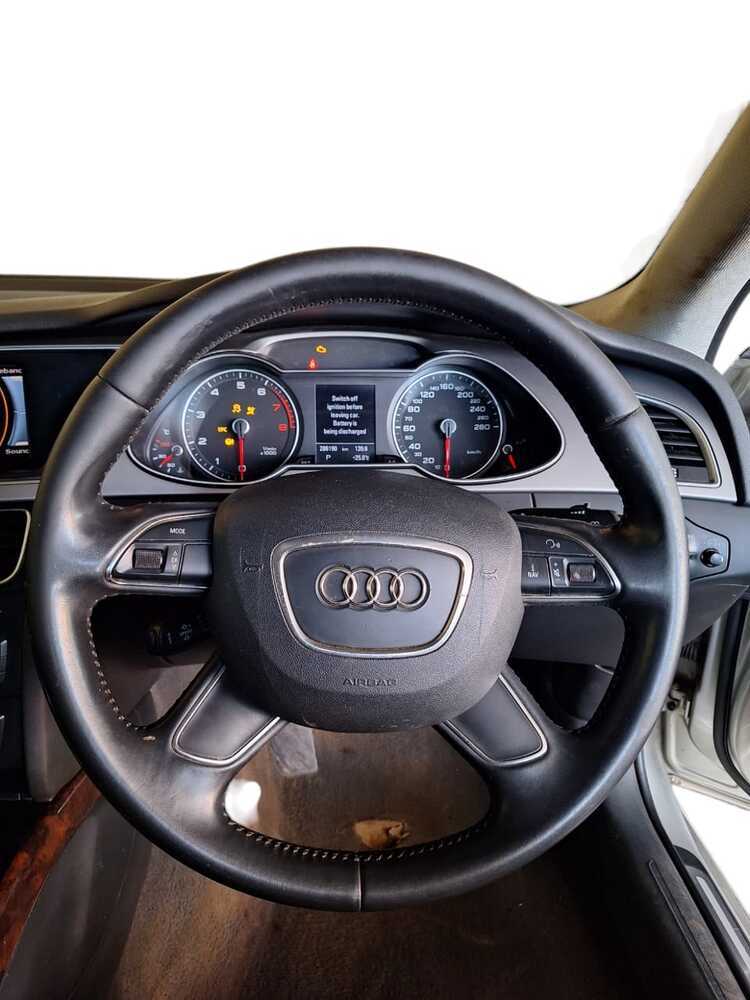 Audi A4 1.8 TFSI B8 _ Stripping for spares - Image 5